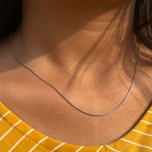SLEEK CHAIN